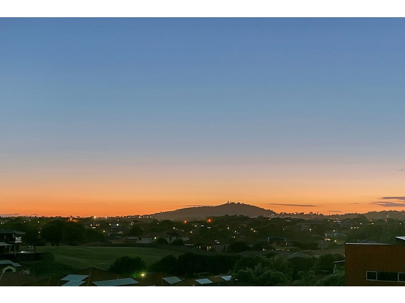 13 Grasmere Place, Carindale QLD 4152