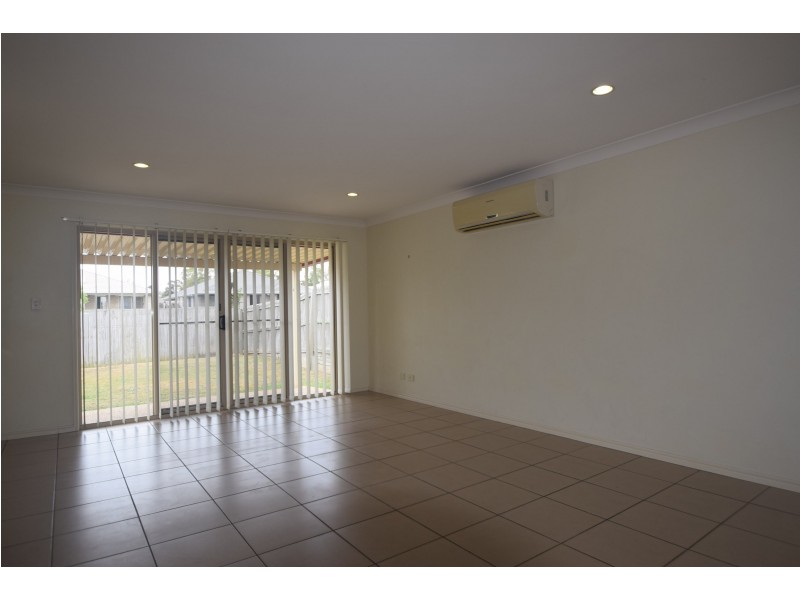 26 Pencarrow Crescent, Raceview QLD 4305