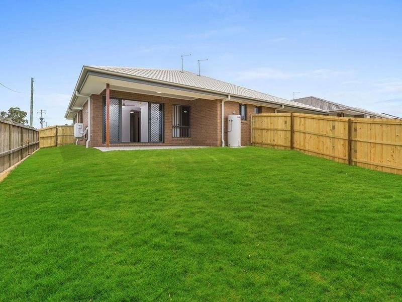 2/18 Kristy Street, Marsden QLD 4132