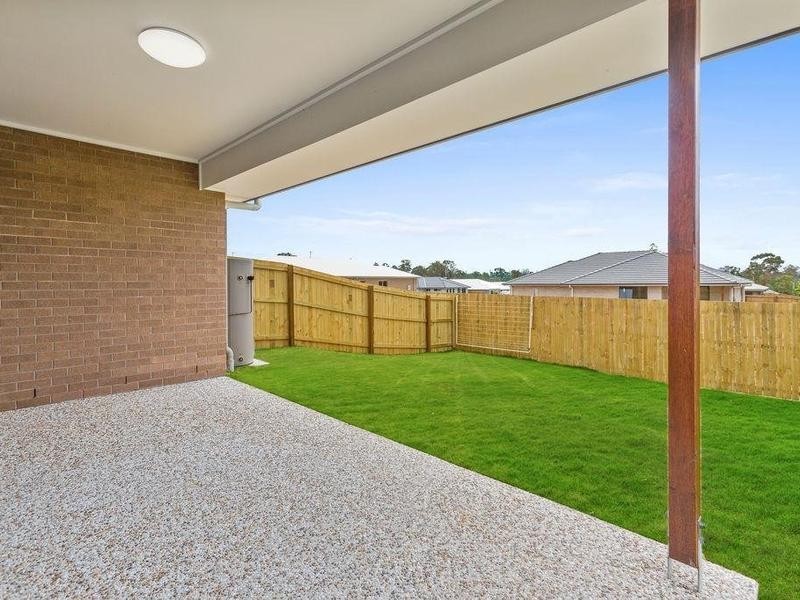 2/18 Kristy Street, Marsden QLD 4132