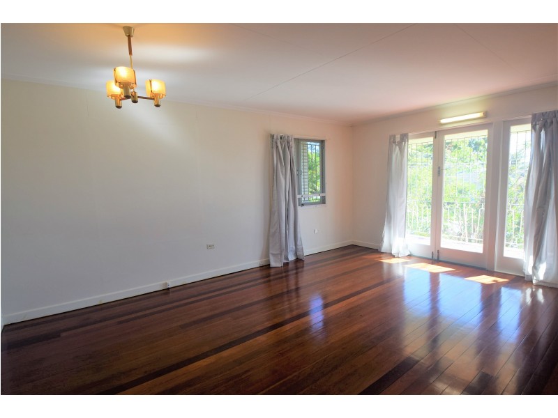 12 Rapkin Street, Tarragindi QLD 4121