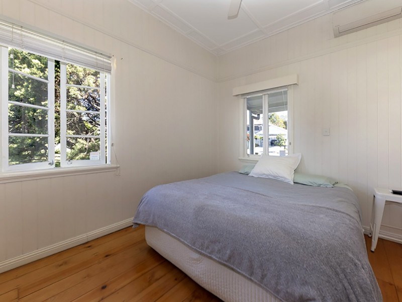 14 Harrowby Street, Corinda QLD 4075