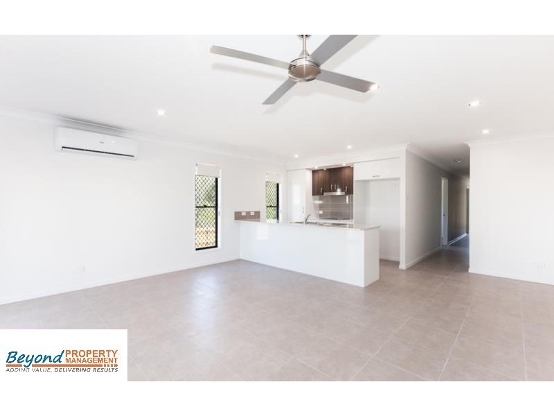 2/14 Dawson Place, Brassall QLD 4305