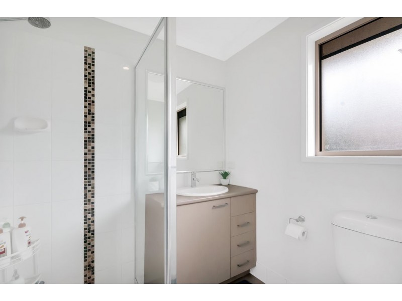 15 Dinnigan Crescent, Durack QLD 4077