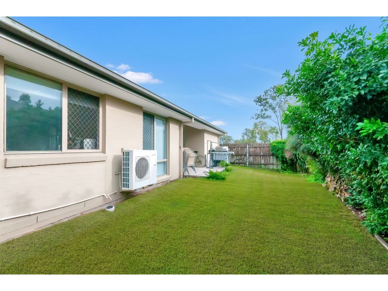 15 Dinnigan Crescent, Durack QLD 4077