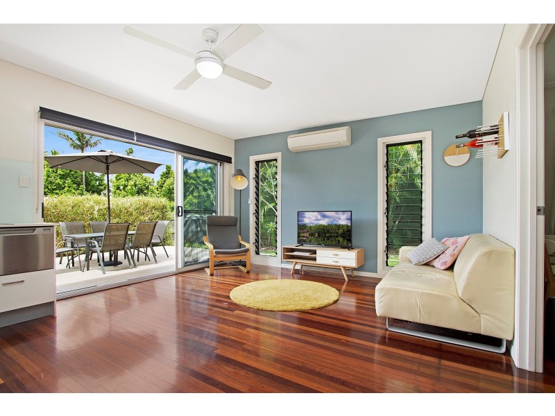 4/15 Halstead Street, Coorparoo QLD 4151