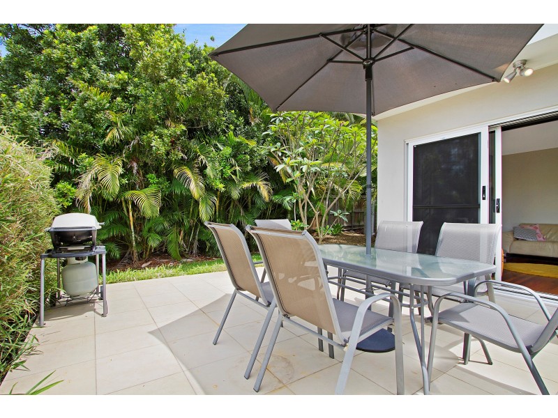 4/15 Halstead Street, Coorparoo QLD 4151