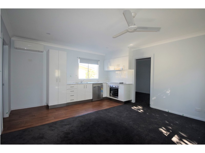 7a Eromba Crescent, Ferny Hills QLD 4055
