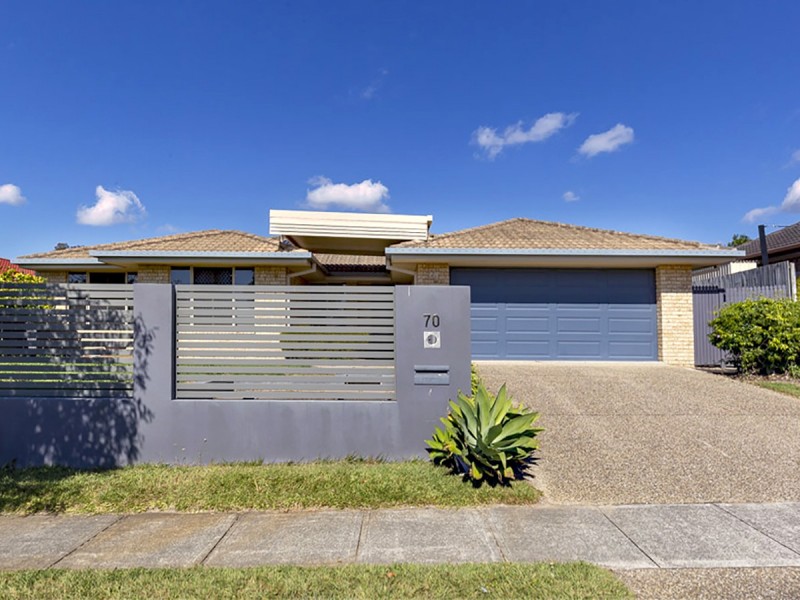 70 Charolais Crescent, Upper Kedron QLD 4055