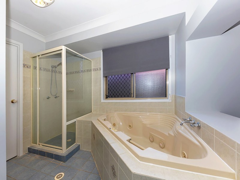 70 Charolais Crescent, Upper Kedron QLD 4055