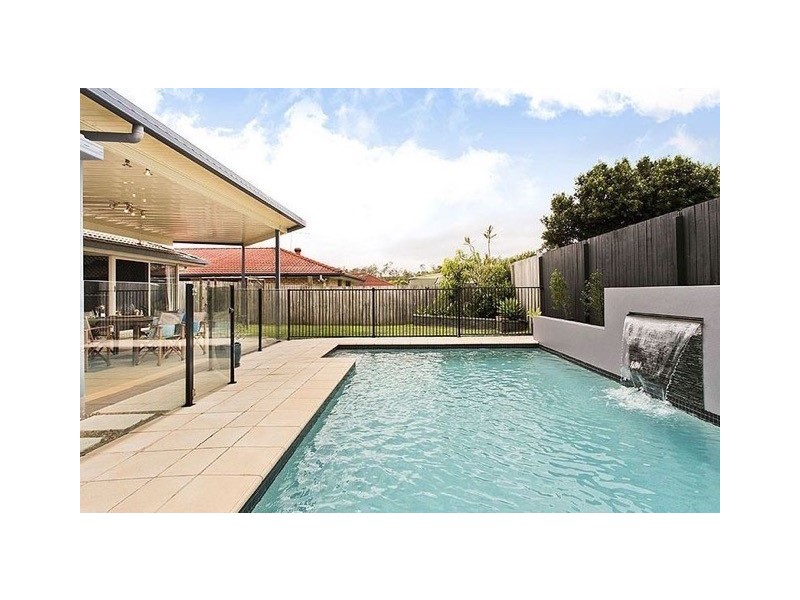 70 Charolais Crescent, Upper Kedron QLD 4055