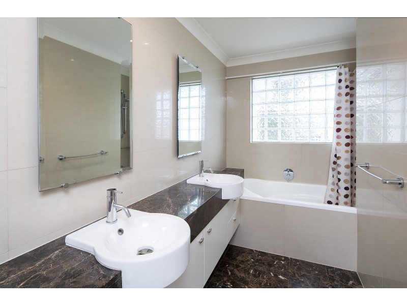 37 Alexandra Road, Ascot QLD 4007