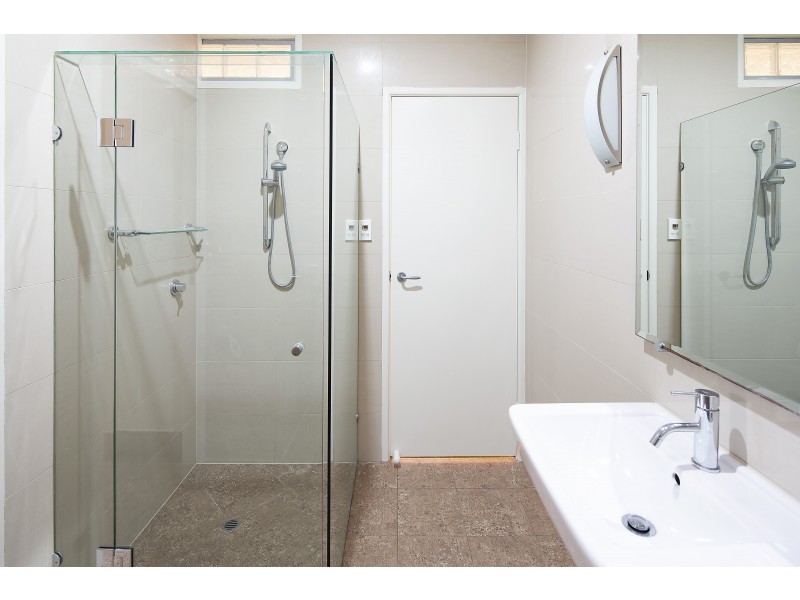 37 Alexandra Road, Ascot QLD 4007