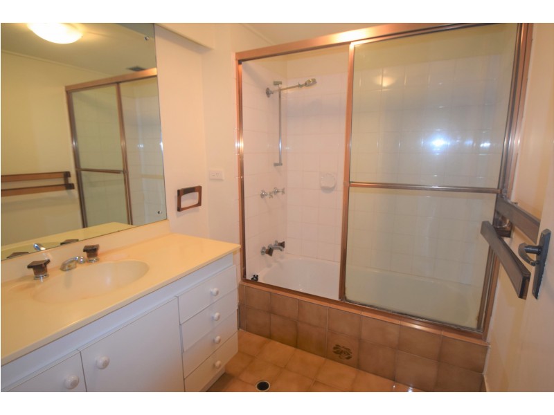 23/72 Sandford Street, St Lucia QLD 4067