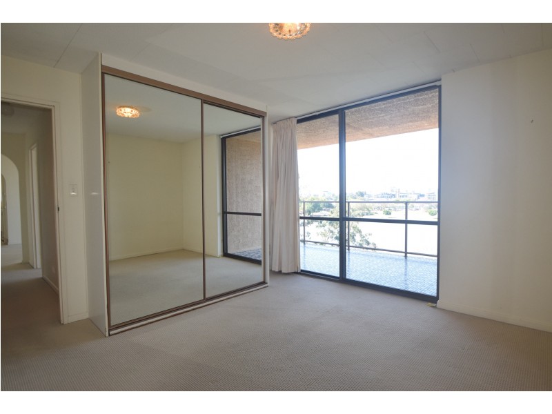 23/72 Sandford Street, St Lucia QLD 4067