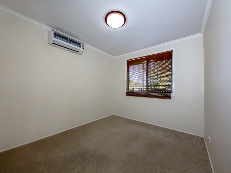 6 Neptune Street, Chapel Hill QLD 4069