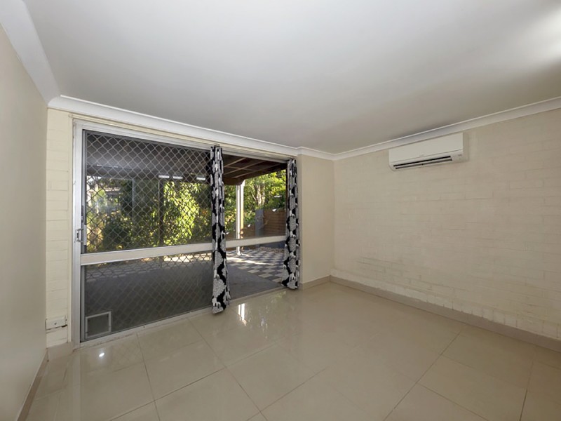 6 Neptune Street, Chapel Hill QLD 4069