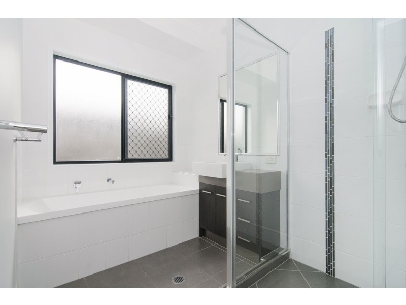 41 Laguna Crescent, Springfield Lakes QLD 4300