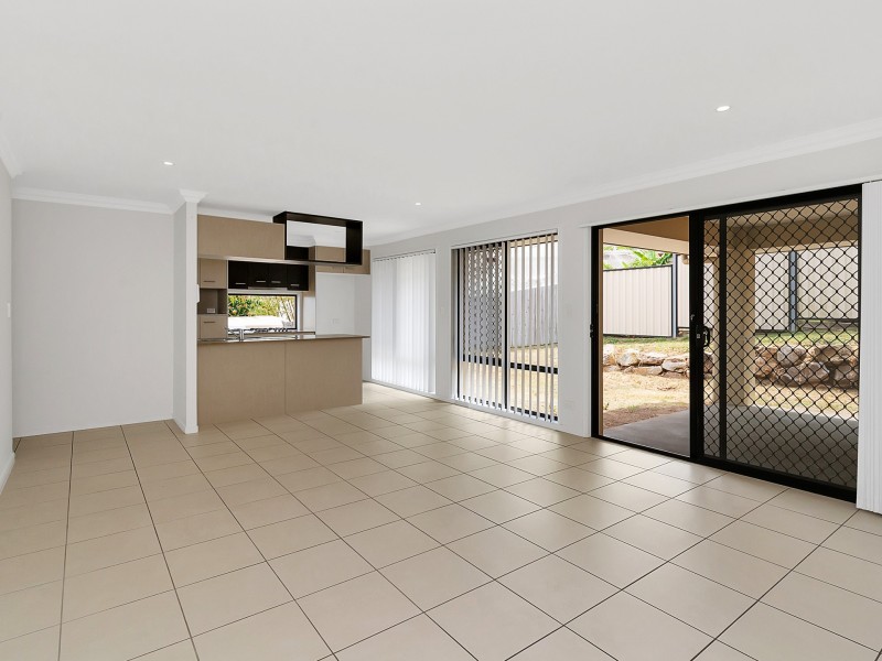 36 Lakeview Place, Springfield Lakes QLD 4300