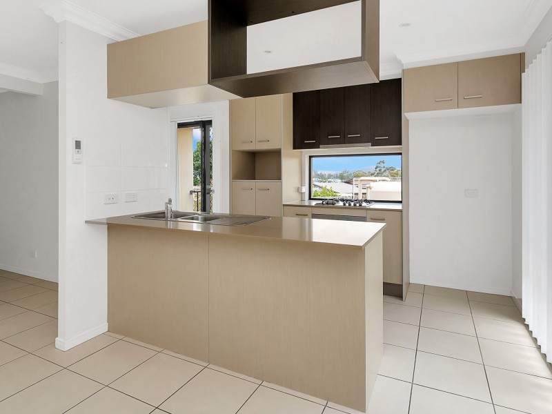 36 Lakeview Place, Springfield Lakes QLD 4300