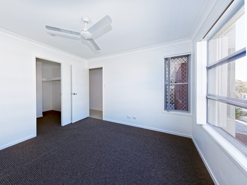 7 Dandelion Drive, Springfield Lakes QLD 4300