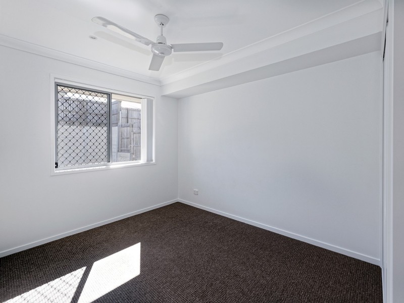 7 Dandelion Drive, Springfield Lakes QLD 4300