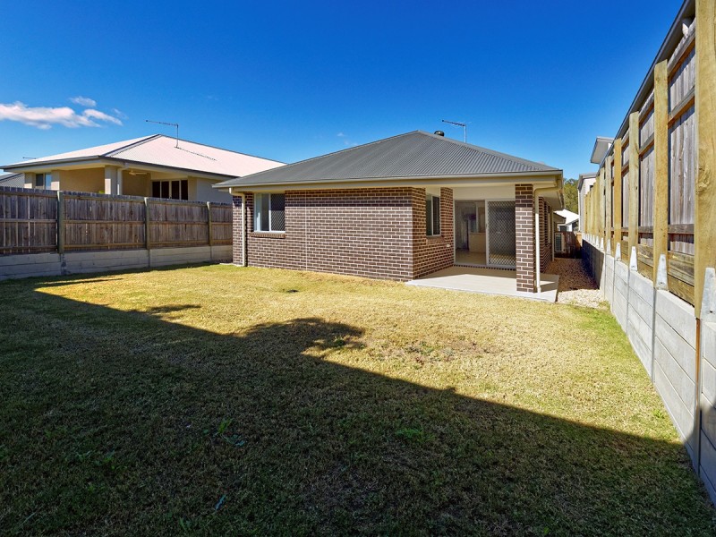 7 Dandelion Drive, Springfield Lakes QLD 4300