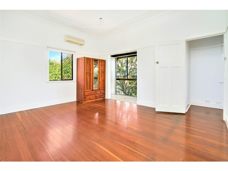 25 Millwood Street, Bardon QLD 4065