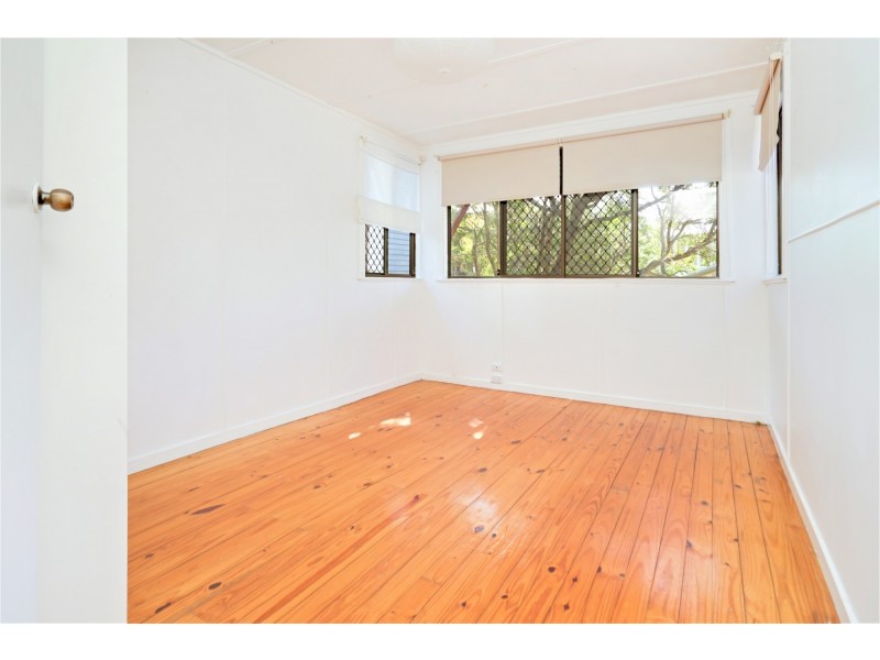 25 Millwood Street, Bardon QLD 4065