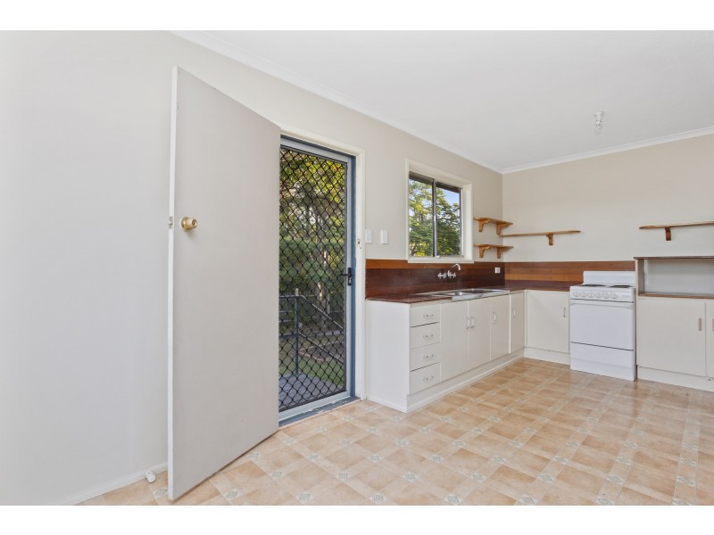 5 Blackton Street, Logan Central QLD 4114