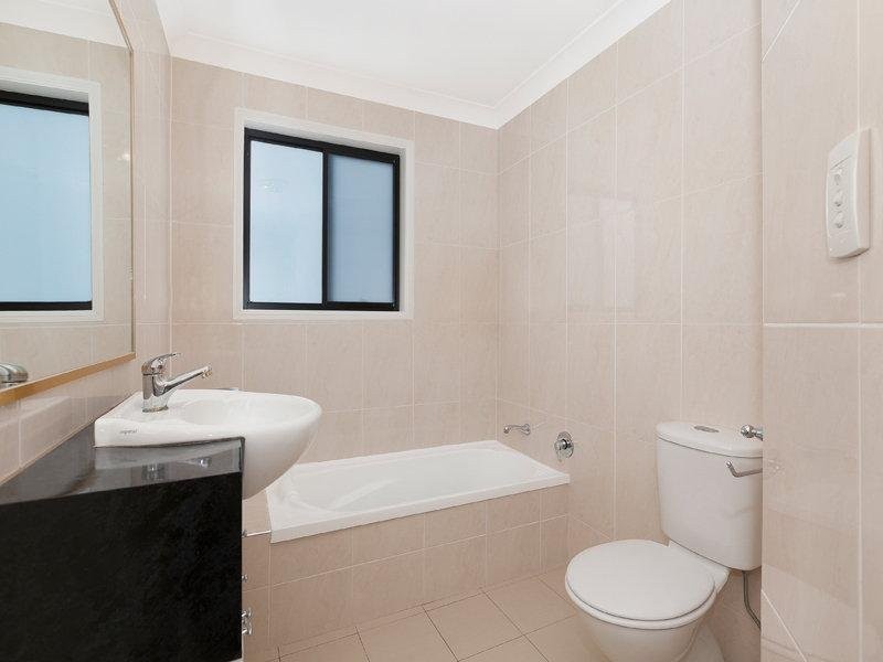4/46 Cunningham Street, Taringa QLD 4068
