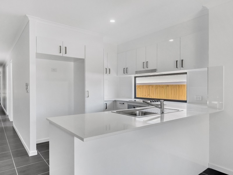 1/24 McGreevy Place, Bellbird Park QLD 4300