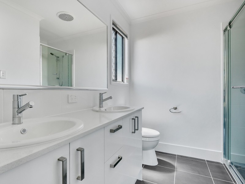 1/24 McGreevy Place, Bellbird Park QLD 4300