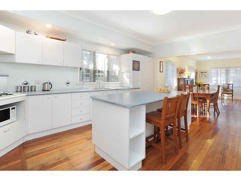 18 Tindal Street, Gordon Park QLD 4031