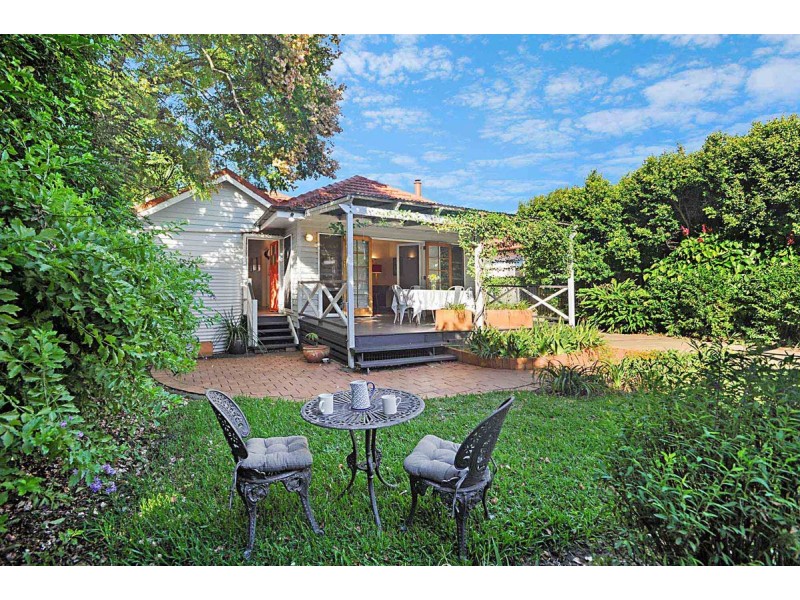 18 Tindal Street, Gordon Park QLD 4031