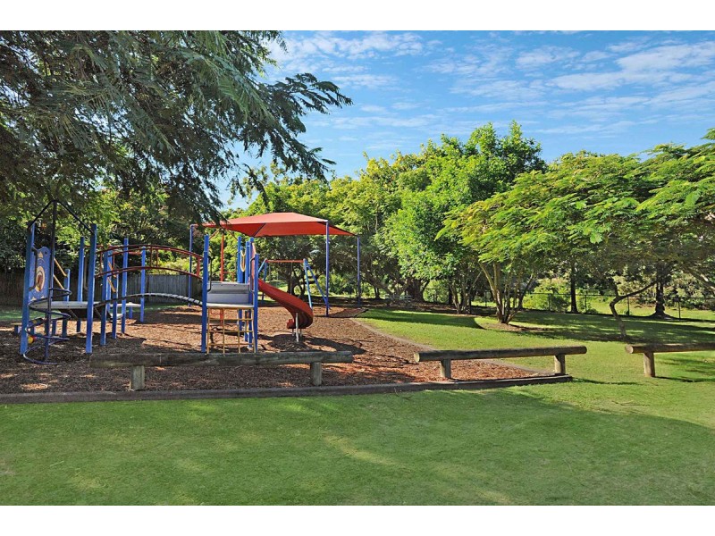 18 Tindal Street, Gordon Park QLD 4031