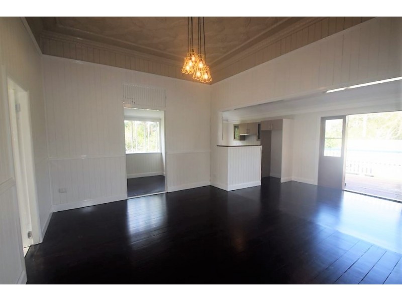 2 Albany Street, Windsor QLD 4030