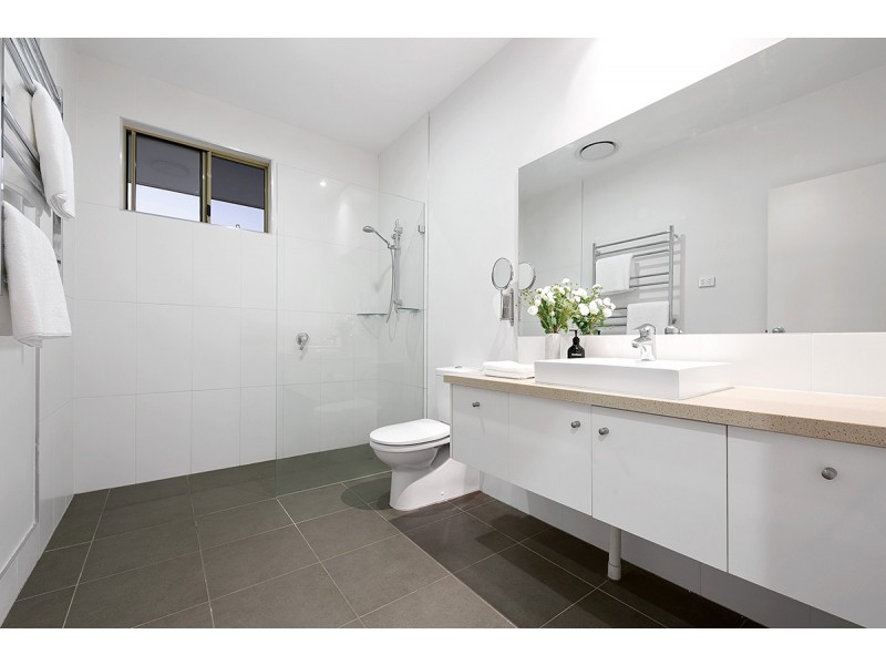 66 Botticelli Street, Fig Tree Pocket QLD 4069