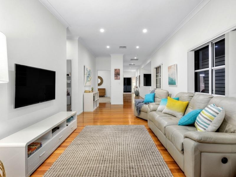 42 Cremorne Road, Kedron QLD 4031