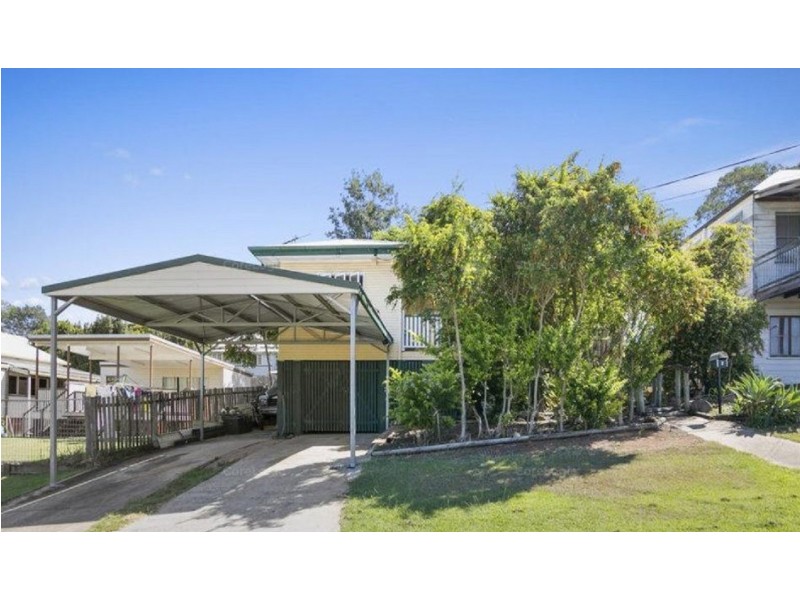 2 Richards Street, North Ipswich QLD 4305