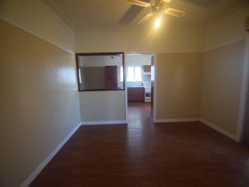 2 Richards Street, North Ipswich QLD 4305