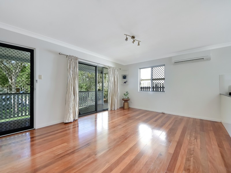 21 Calca Crescent, Ferny Hills QLD 4055