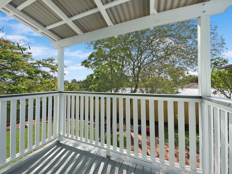 21 Calca Crescent, Ferny Hills QLD 4055