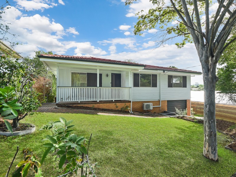 21 Calca Crescent, Ferny Hills QLD 4055