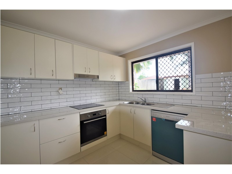 32 Erin Drive, Browns Plains QLD 4118