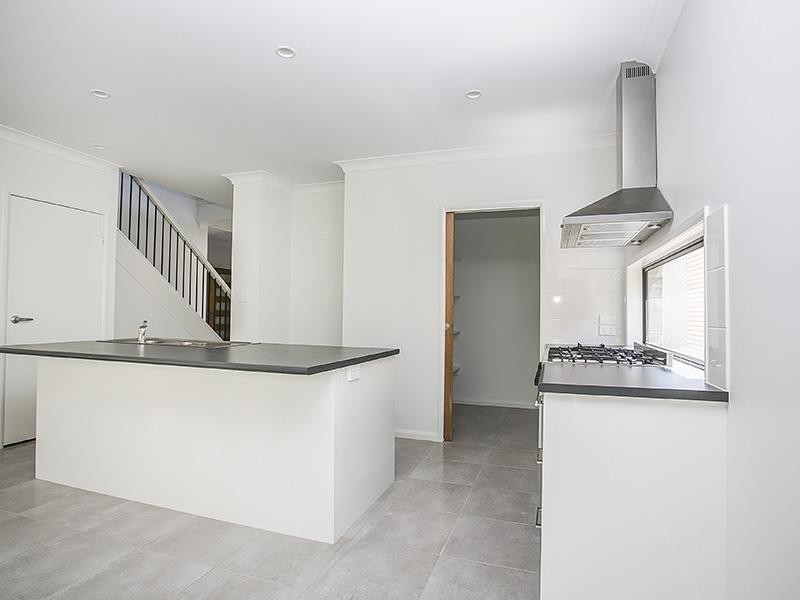 70 Macquarie Circuit, Fitzgibbon QLD 4018