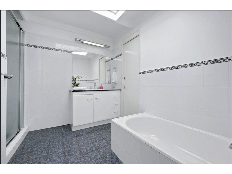 33 Botticelli Street, Fig Tree Pocket QLD 4069