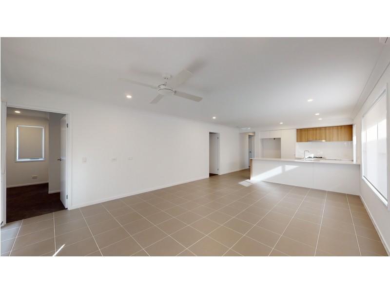 77 Chambers Ridge Boulevard, Park Ridge QLD 4125