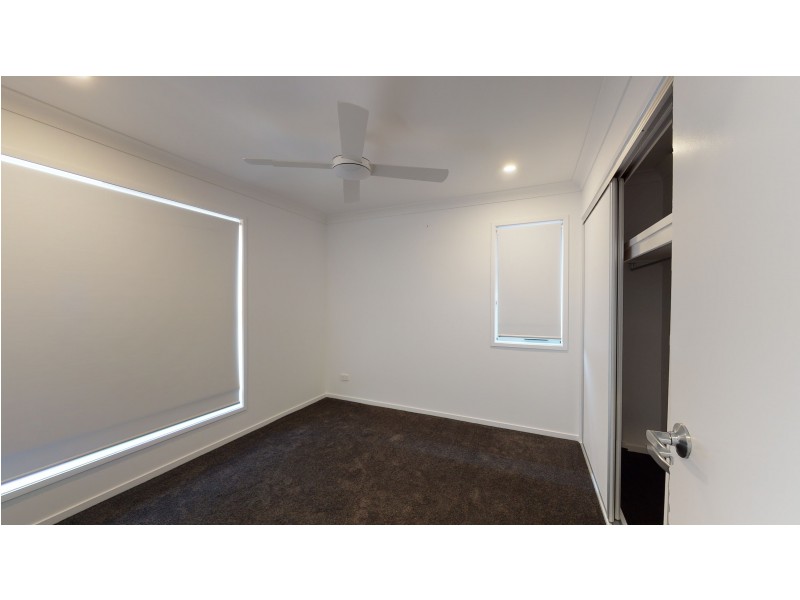 77 Chambers Ridge Boulevard, Park Ridge QLD 4125