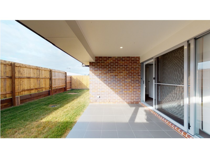 77 Chambers Ridge Boulevard, Park Ridge QLD 4125